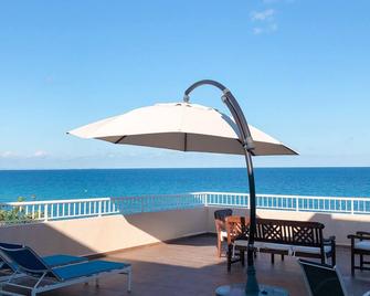 Hotel Llorca - L'Hospitalet de l'Infant - Balcón