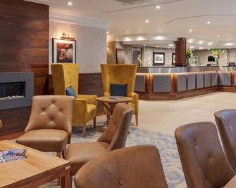 Forest Pines Hotel, Spa & Golf Resort - Scunthorpe - Front desk