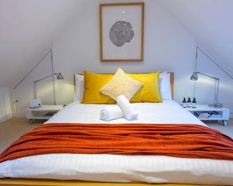 The Old Stable, Lower Parkstone, Poole - Poole - Soverom
