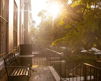 Lovely, 1 BR in Adams Morgan! Walk Everywhere! - וושינגטון די.סי - מרפסת