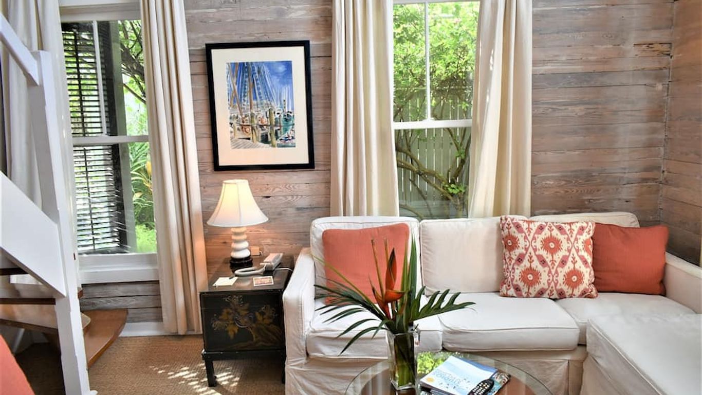 سيمونتون كورت هيستوريك إن آند كوتيدجز