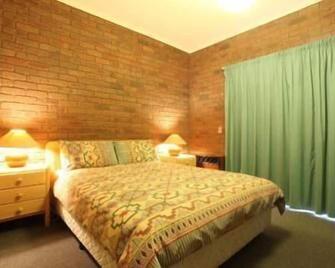 Murray Valley Resort - Yarrawonga - Bedroom