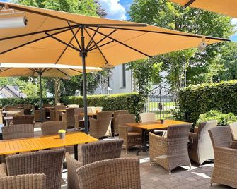 Landhotel Donner - Meschede - Patio