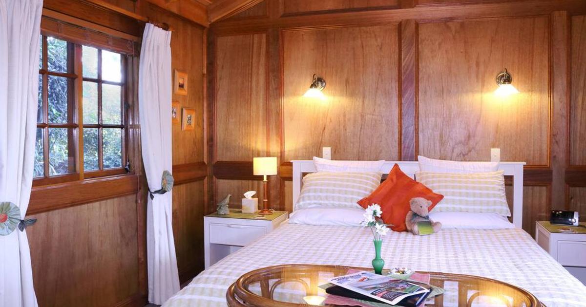 Tamborine Mountain Bed and Breakfast £140. Eagle Heights Hotel Deals