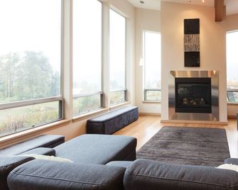 Mountain House - Luxury, Rural Setting, Stunning Views - Parkdale - Sala de estar