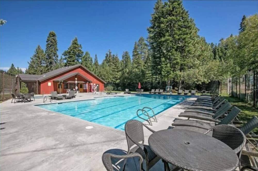 Lake Escape-Minutes to Lake & Ski Areas - Tahoe City - Piscine