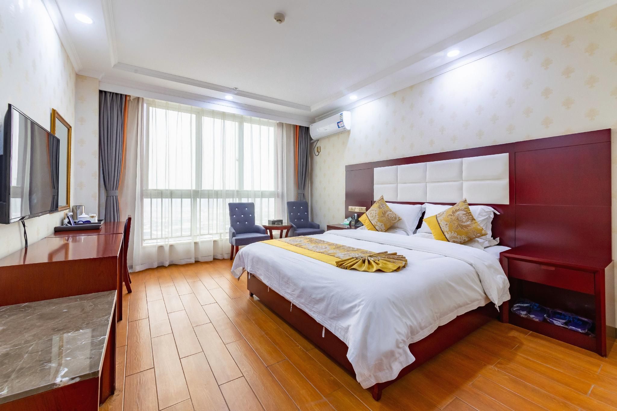 Zhongyuan International Hotel - Baoji - Schlafzimmer