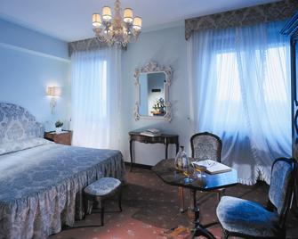 Hotel Al Camin - Cassola - Bedroom