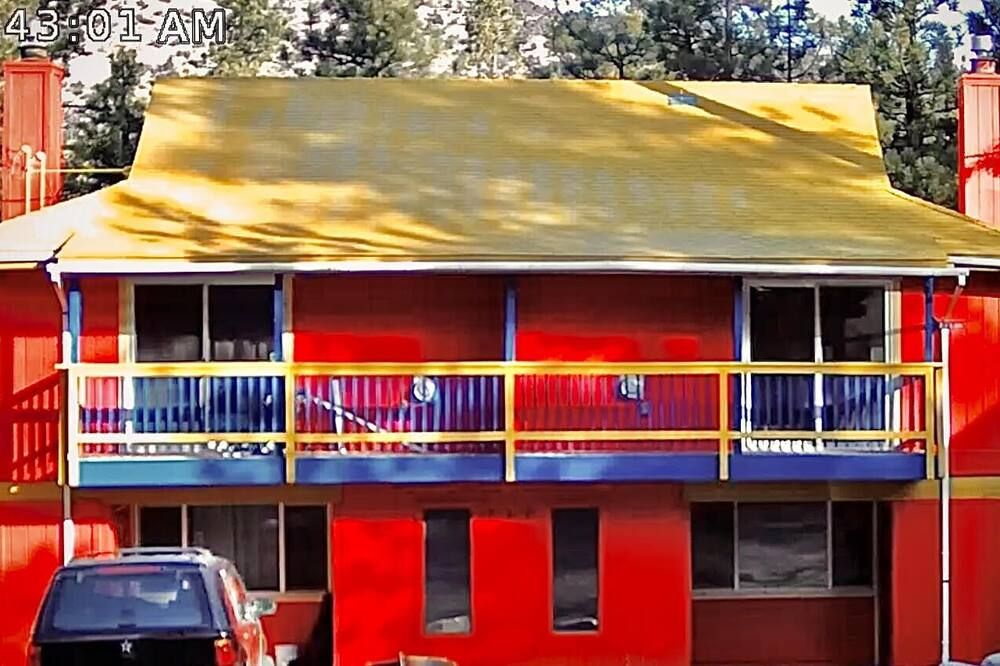 Tao Cabins - Big Bear