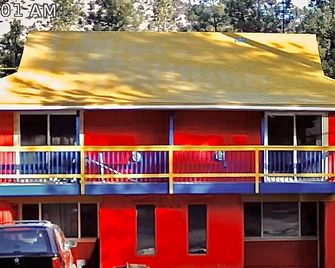 Tao Cabins - Big Bear