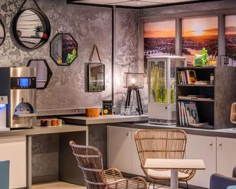 Ibis Styles Blois Centre Gare - Blois - Bar