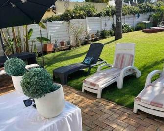 Terry’s Cozy cottage - Germiston - Patio