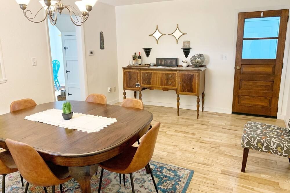 Tusen Takk Decorah - Decorah - Essbereich