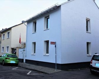 Villa Elenor - Mainz - Building