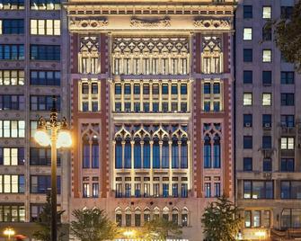 Chicago Athletic Association Hotel - Chicago - Building