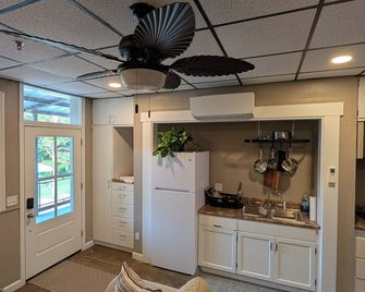 Charming 2-bedroom apartment with AC, WiFi in Pocahontas ar - Pocahontas - Cuisine