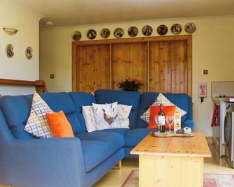 Laurel Bank - Blairgowrie - Living room