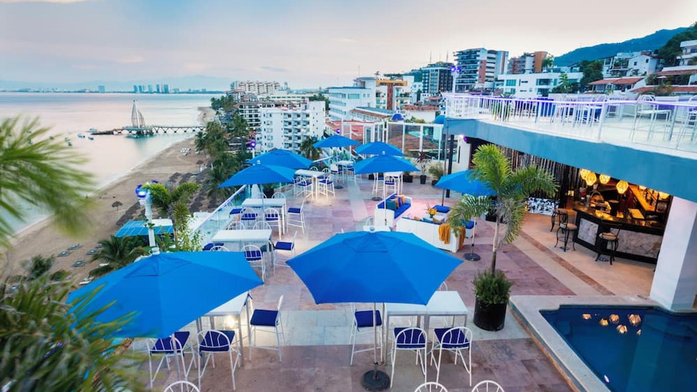 Blue Chairs Resort by the Sea - Adults Only