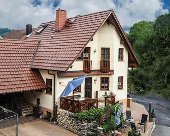 Ferienappartement Balik - Staffelstein - Gebäude