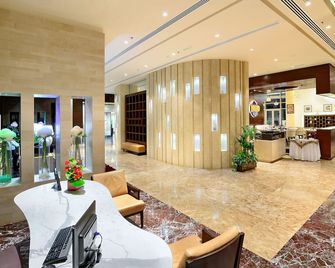 Copthorne Hotel Sharjah - Sharjah - Lobby