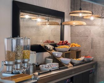 Plaza Regency Hotels - Sliema - Μπουφές