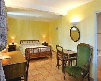 Hôtel de l'Etang - Cucuron - Slaapkamer