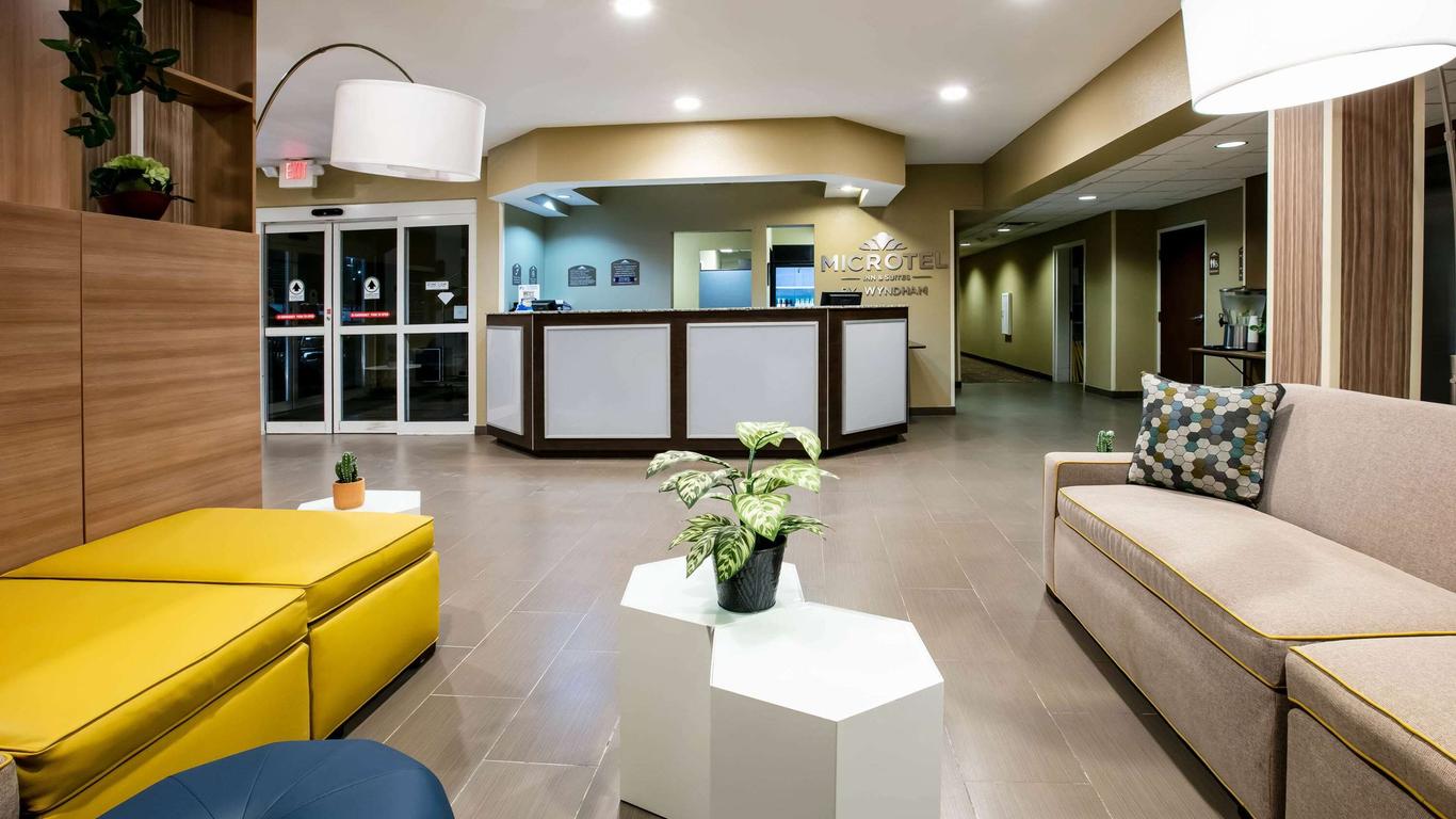 Microtel Inn & Suites By Wyndham Pecos