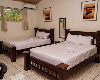 Hotel Don Fito - Golfito - Habitación