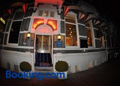Budget Hotel Le Beau Rivage - Middelburg - Edificio