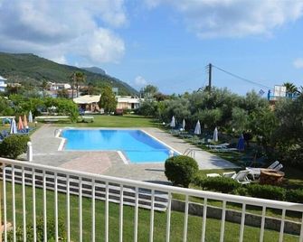 Aggelos Family Hotel - Moraitika