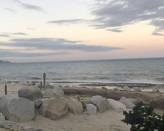 Beachfront Living- Beach & Ocean as Your Front Yard - Los Barriles - Pláž