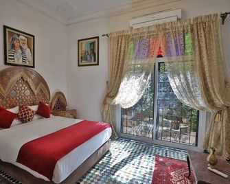 Spacious Apartment in Fès with Private Pool, 150 sqm - Fez - Bedroom