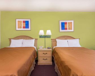 Travelodge by Wyndham Cordele - Cordele - Soverom