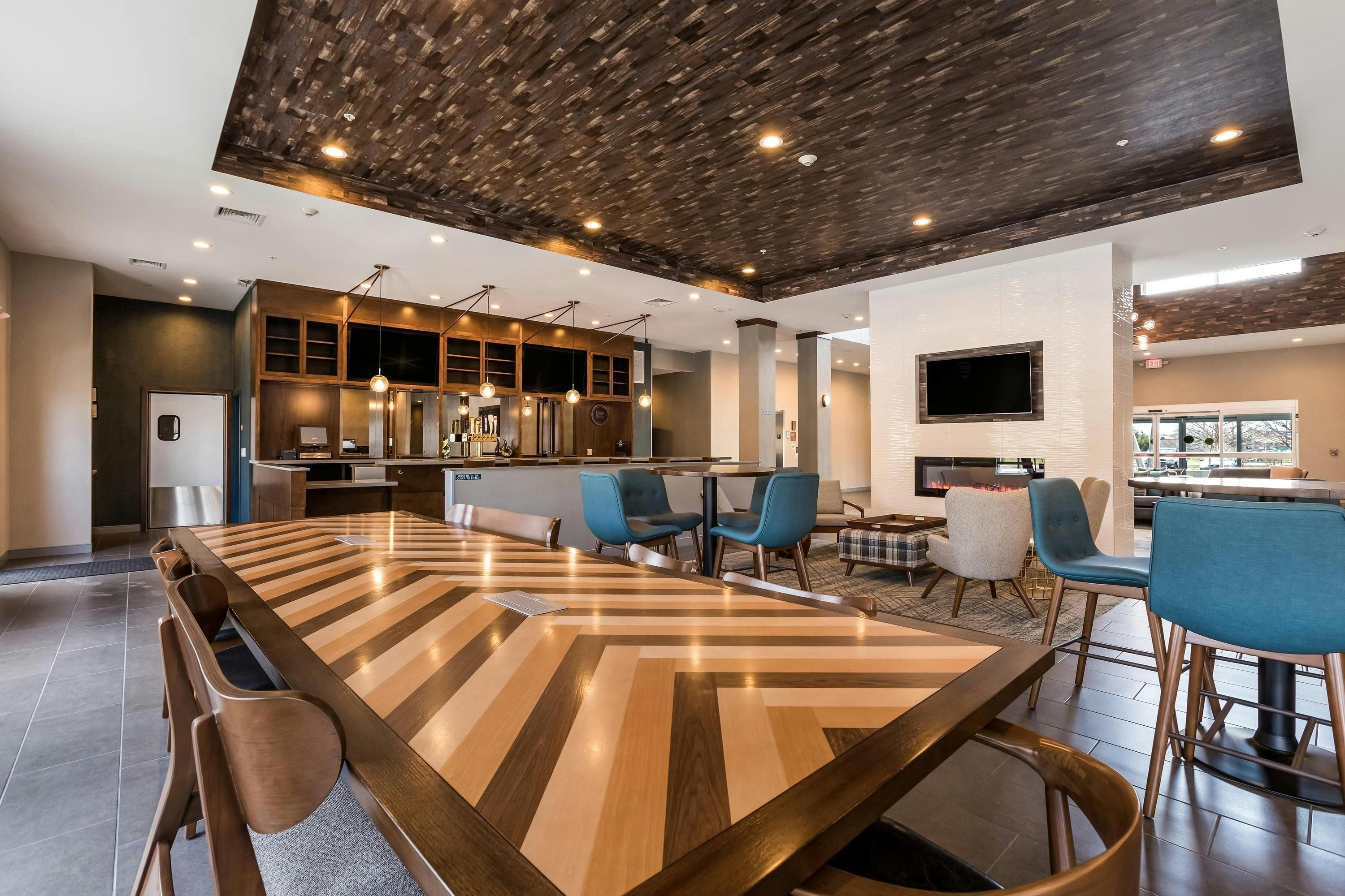 Four Points by Sheraton Elkhart - Elkhart - Restaurant