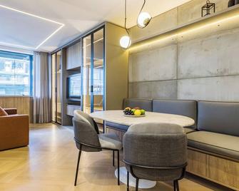 Carlos Gomes Square by My Way - Porto Alegre - Dining room