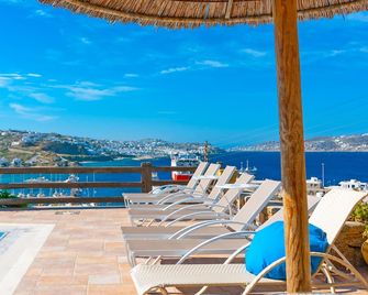 Paradision Hotel - Tourlos - Balcony