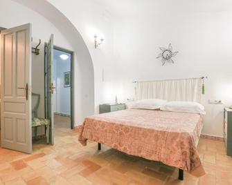 Casa Señorial Con Piscina. Casa Donna Isabel - Peñaflor - Schlafzimmer