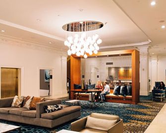 Club Quarters Hotel in Houston - Houston - Lounge