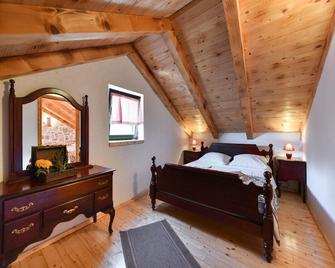 Romantic pet friendly house Orhideja - Privlaka