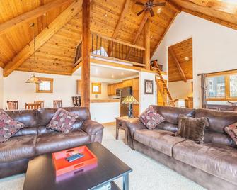 Cabins in the Pines #12 by Summit County Mountain Retreats - Keystone - Sala de estar