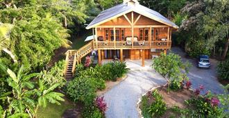 Guava Grove Resort & Villas - Sandy Bay - Edificio