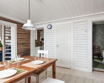 Pikisaari Guesthouse - Oulu - Spisesal