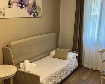 Hotel Rivamia - Riva del Garda