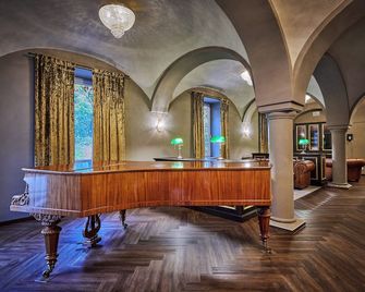Hotel Zur Post Altötting - Altötting