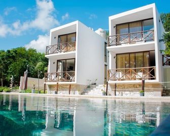 Hotel Casa Tortuga Tulum - Cenotes Park Inclusive - Akumal