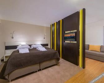 Villa Buki Pokoje & Spa - Jastrzębia Góra - Bedroom
