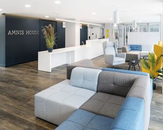 Yugo Explore - Amnis House - Cork - Aula