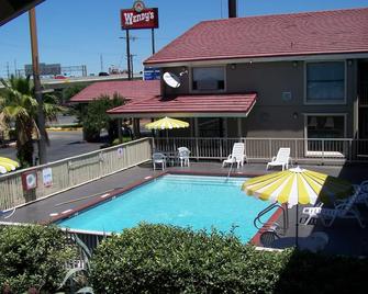 The Inn at Market Square - San Antonio - Bể bơi