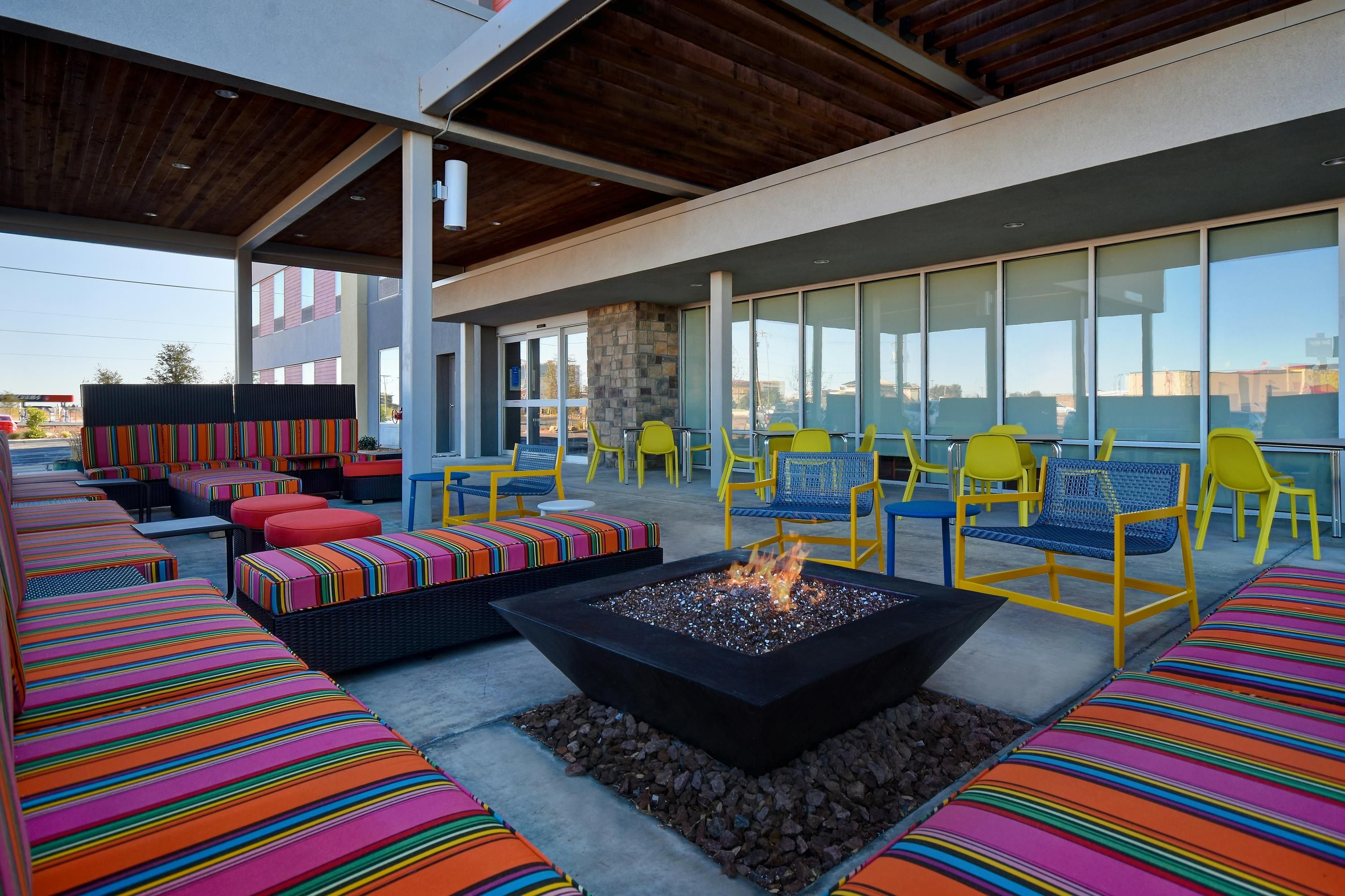 Home2 Suites by Hilton Odessa - אודסה - בניין