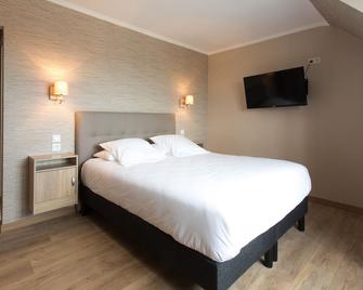 Le Cotentin Appart'hôtels & Restaurant le Cot' - Denneville - Bedroom